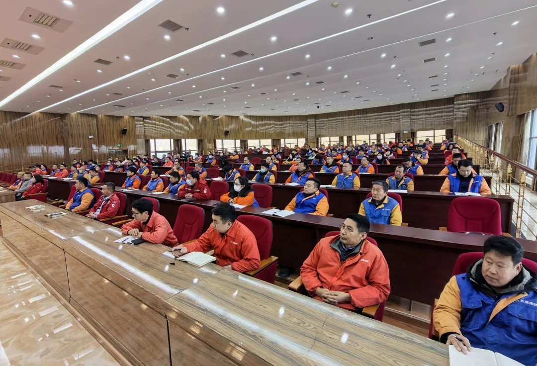 20260305潔晶集團(tuán)組織開展“開工第一課”安全教育培訓(xùn)2
